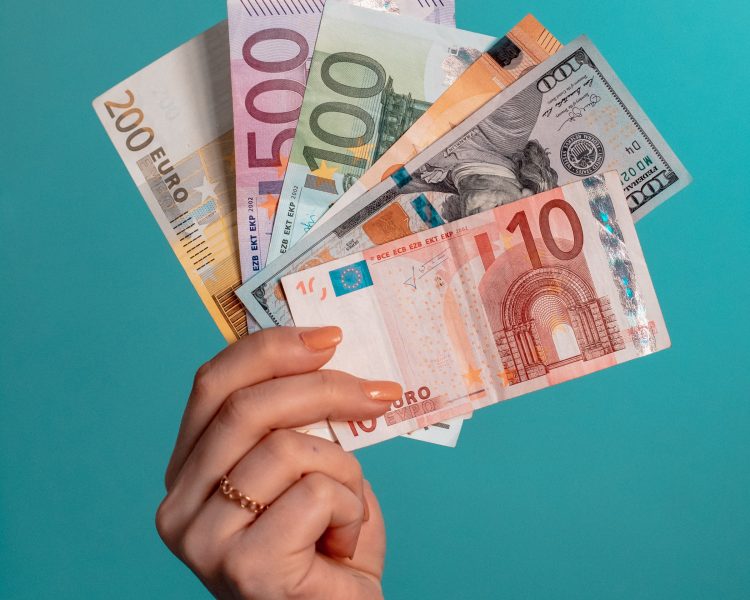 omid-armin-8Nppe0yLmn8-unsplash